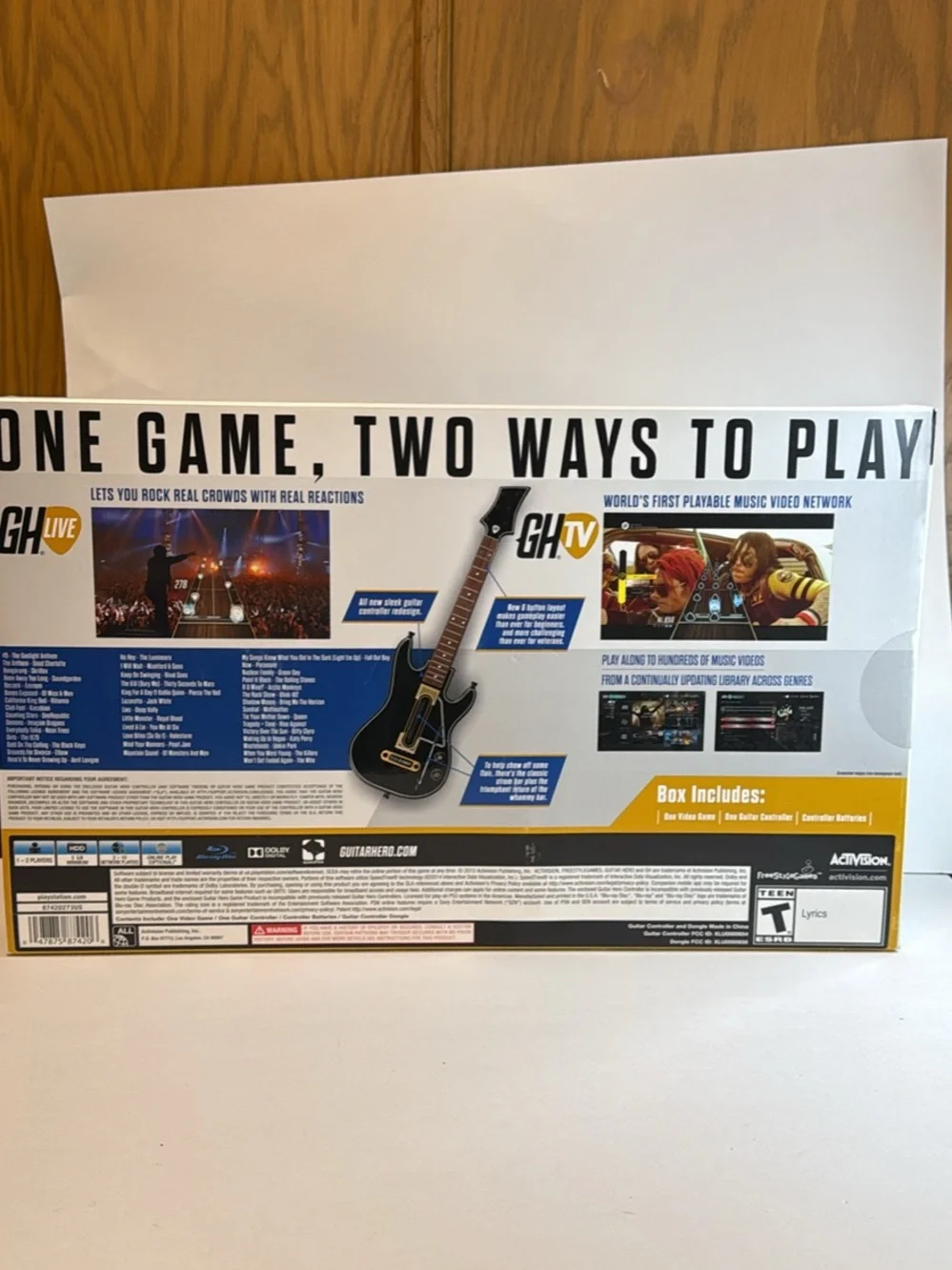 Guitar Hero Live (PS3) Video Game Bundle - Blue/Black Brand New